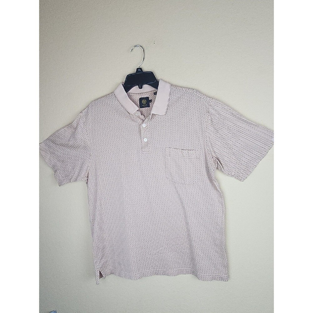 Men's Trump Golf Short Sleeve Polo Shirt Size Medium gold breast pocket